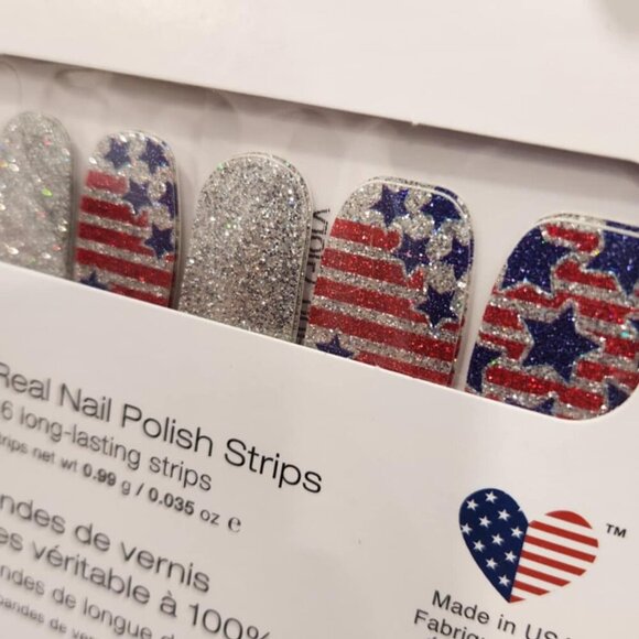 Retired Color Street- Glitz and Glory - Picture 3 of 7